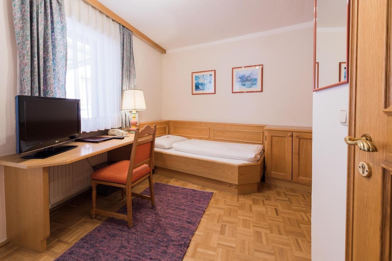 Gaestehaus Reiter Голинг ан дер Залцах Екстериор снимка